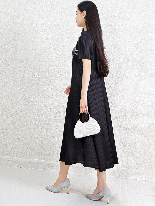 Pleated Floral Relaxed Fit Maxi Dress